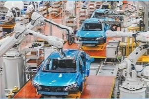 今年上半年我国汽车出口超6000亿元 同比增长48.3%
